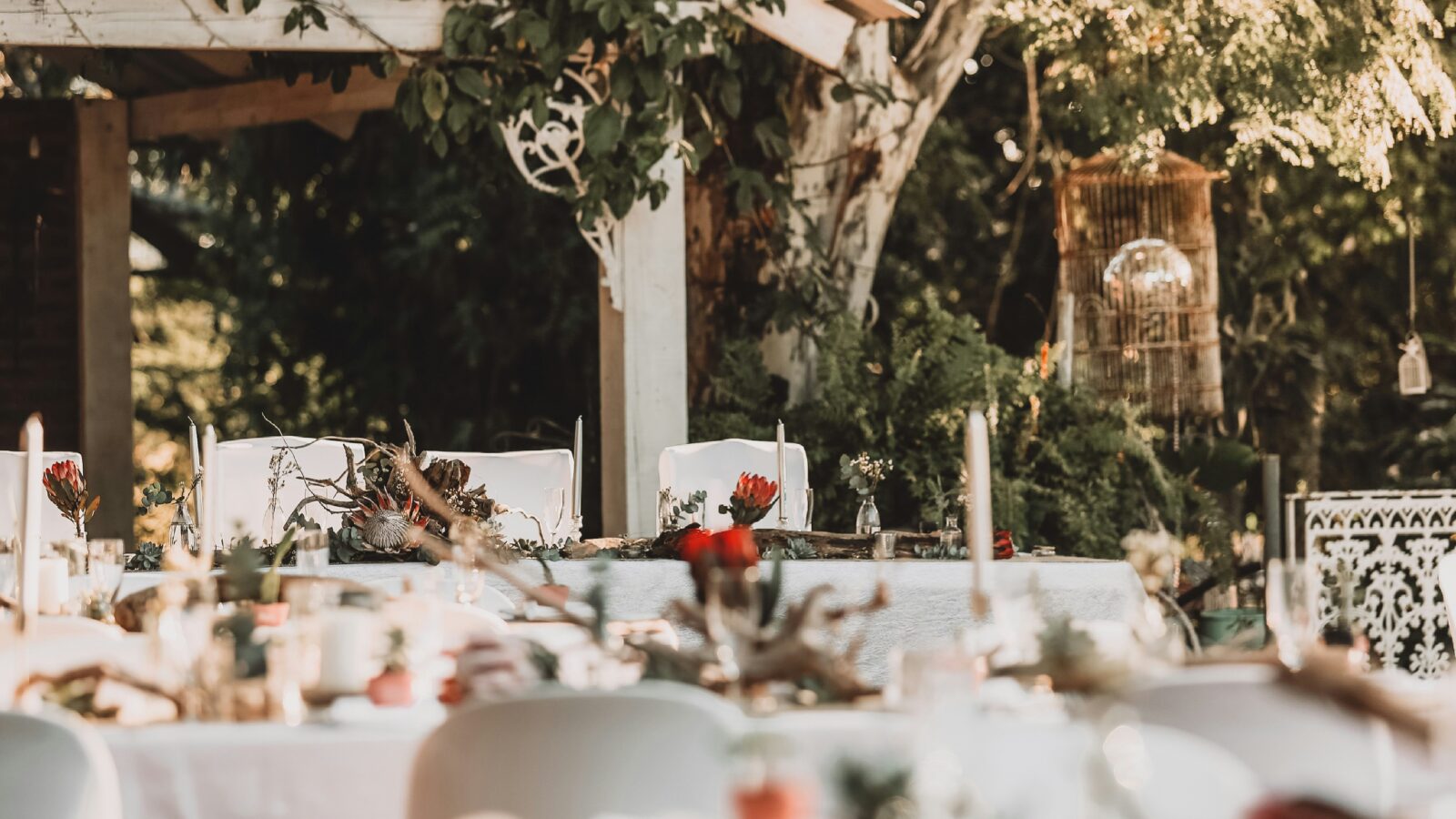 Outdoor reception tables