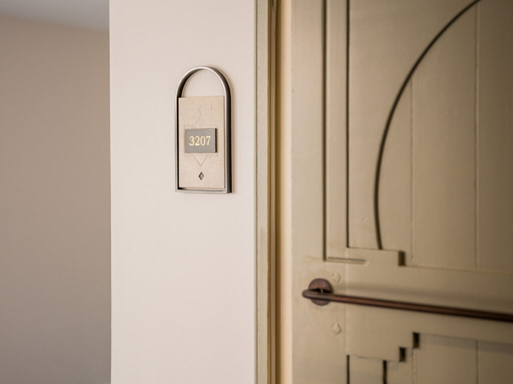 Room sigange